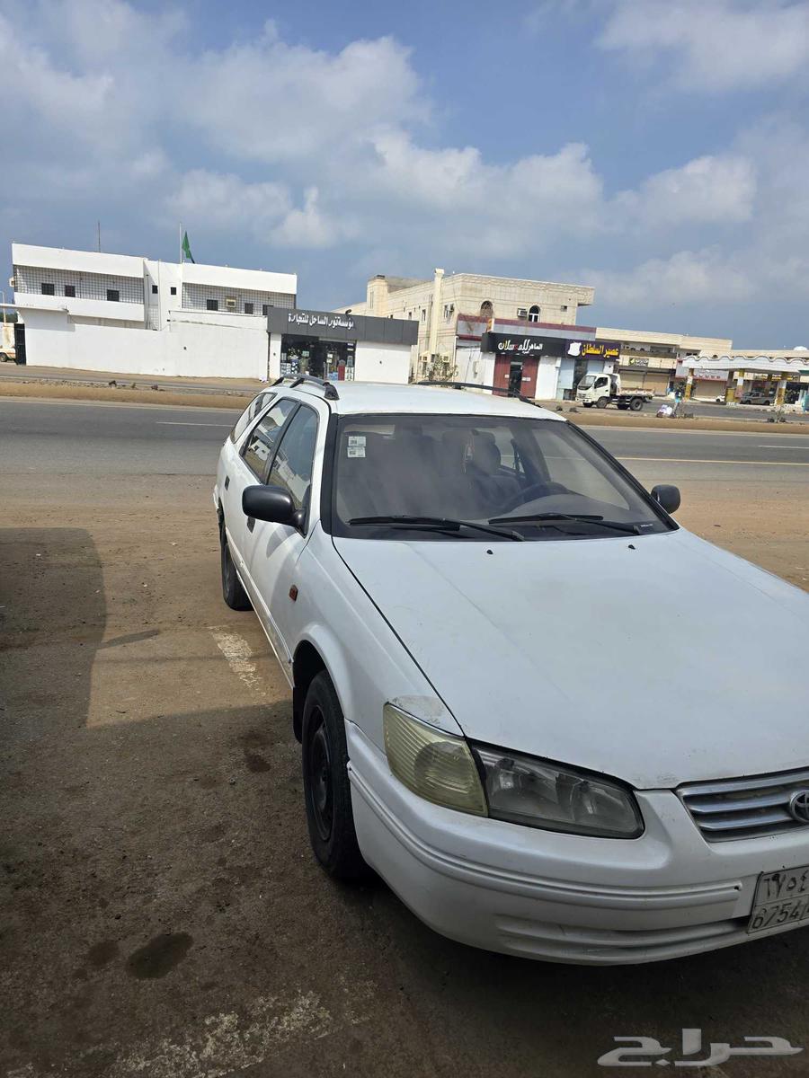 تويوتا كامري 200164587974847618114