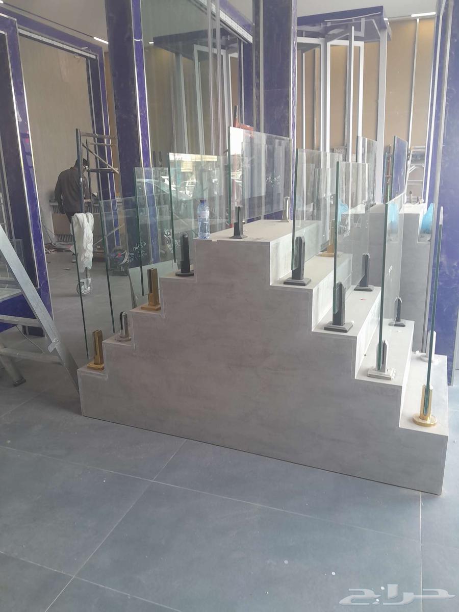 Scratch glass64478059370754112