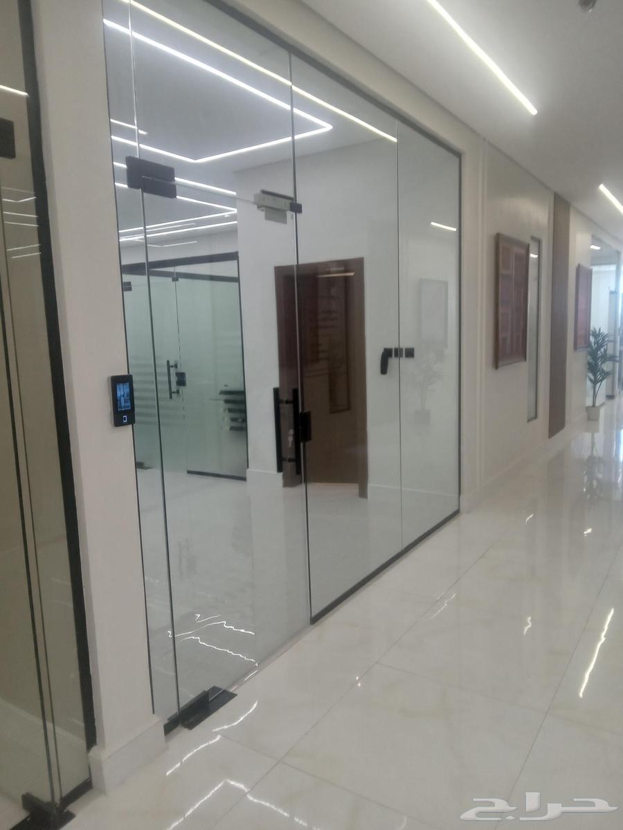 تفصيل مكاتب زجاج سكريت وواجهات محلات صيانه مكاين64170922398209110