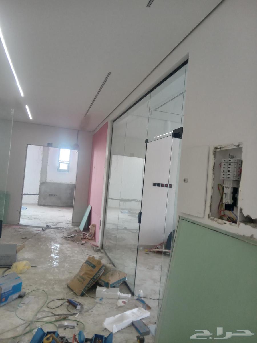 تفصيل مكاتب زجاج سكريت وواجهات محلات صيانه مكاين64170922398209111