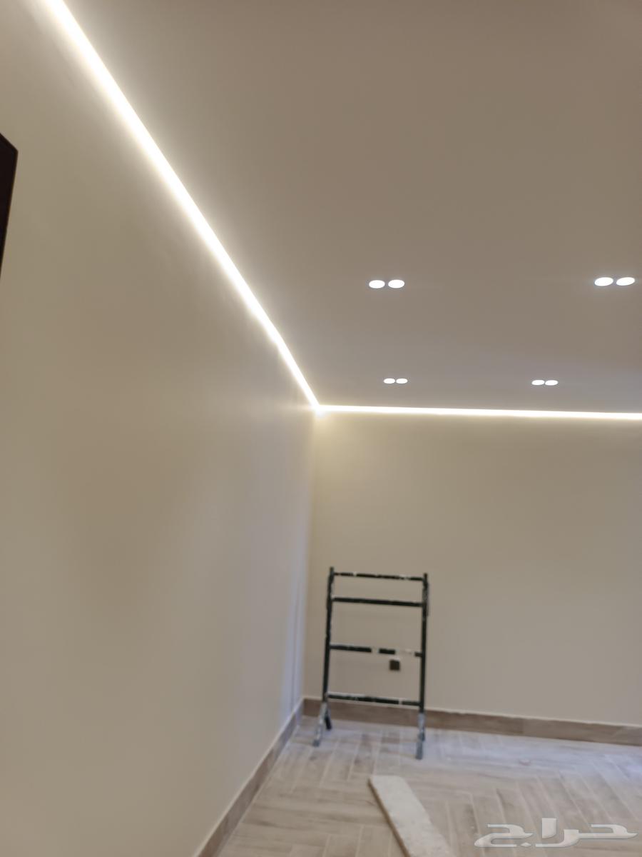 كهربائي تاسيس وتركيب جميع اعمال الكهرباء وصيانة تركيب انتركو64170693362818113