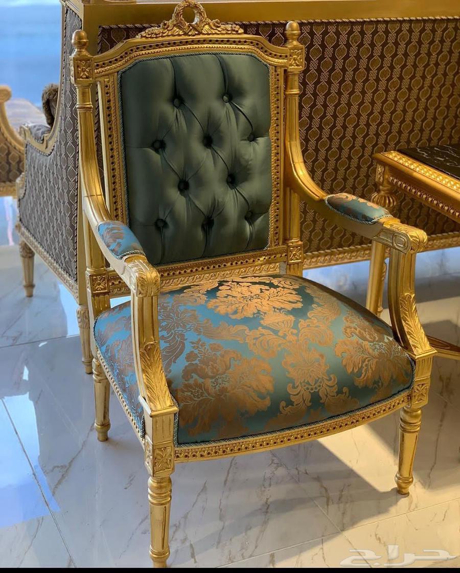 لصق ورق دهب ودهان اخشاب وديكورات64172494911747114