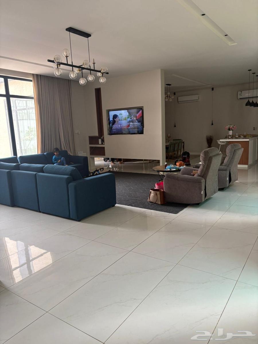 شركة نظافة عامه تنظيف خزانات تنظيف كنب مكافحة حشرات64173340124419114