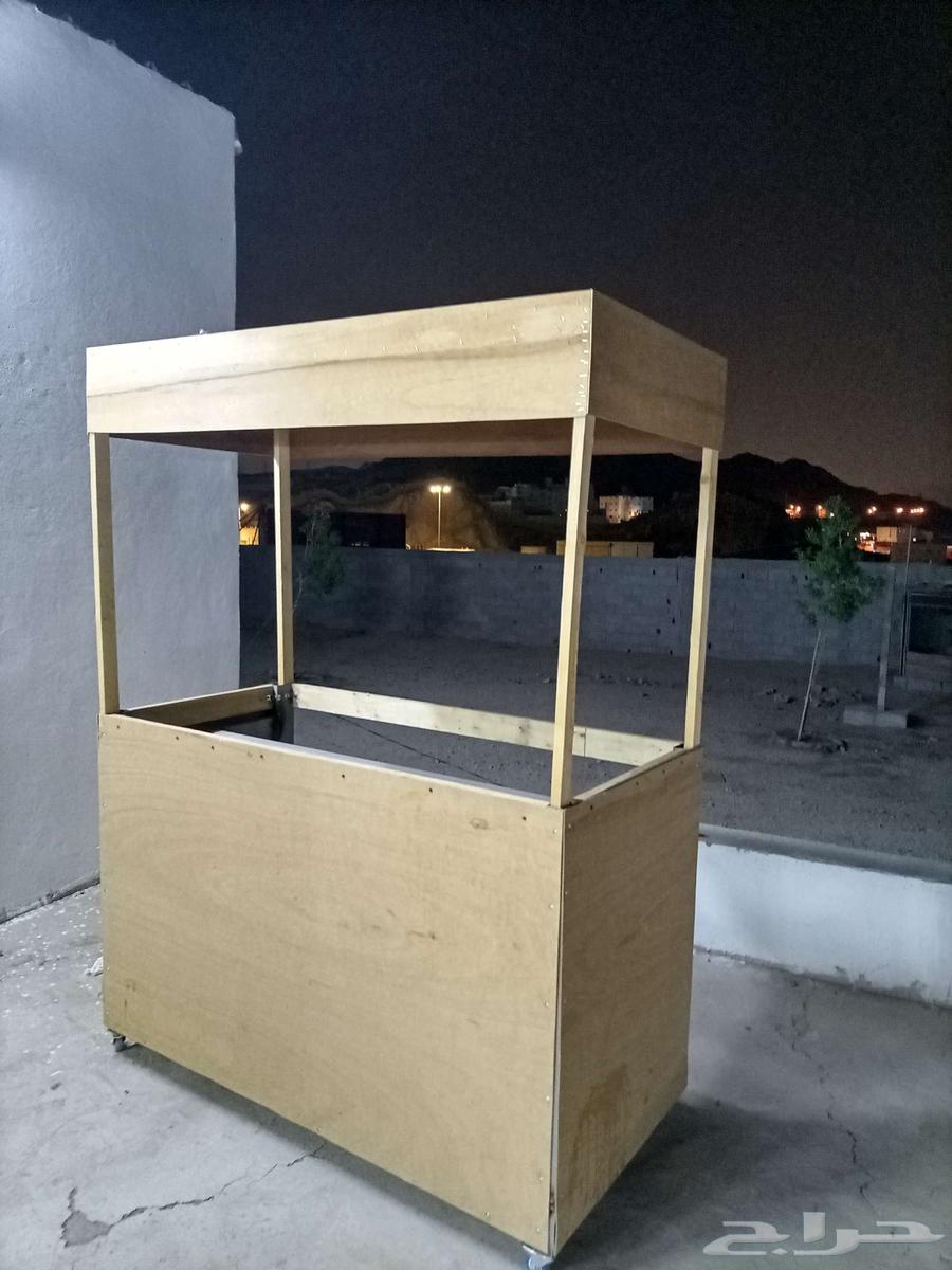 طاولة بسطه مع كفرات64552206376323112