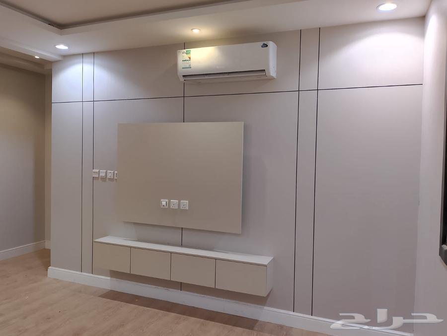 Paints and Decorations64210975389314111