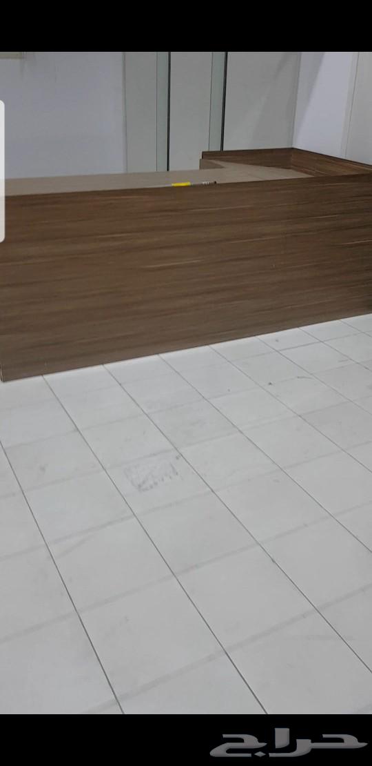 للبيع 2 طاولة كاشير خشب تفصيل64583011796097111