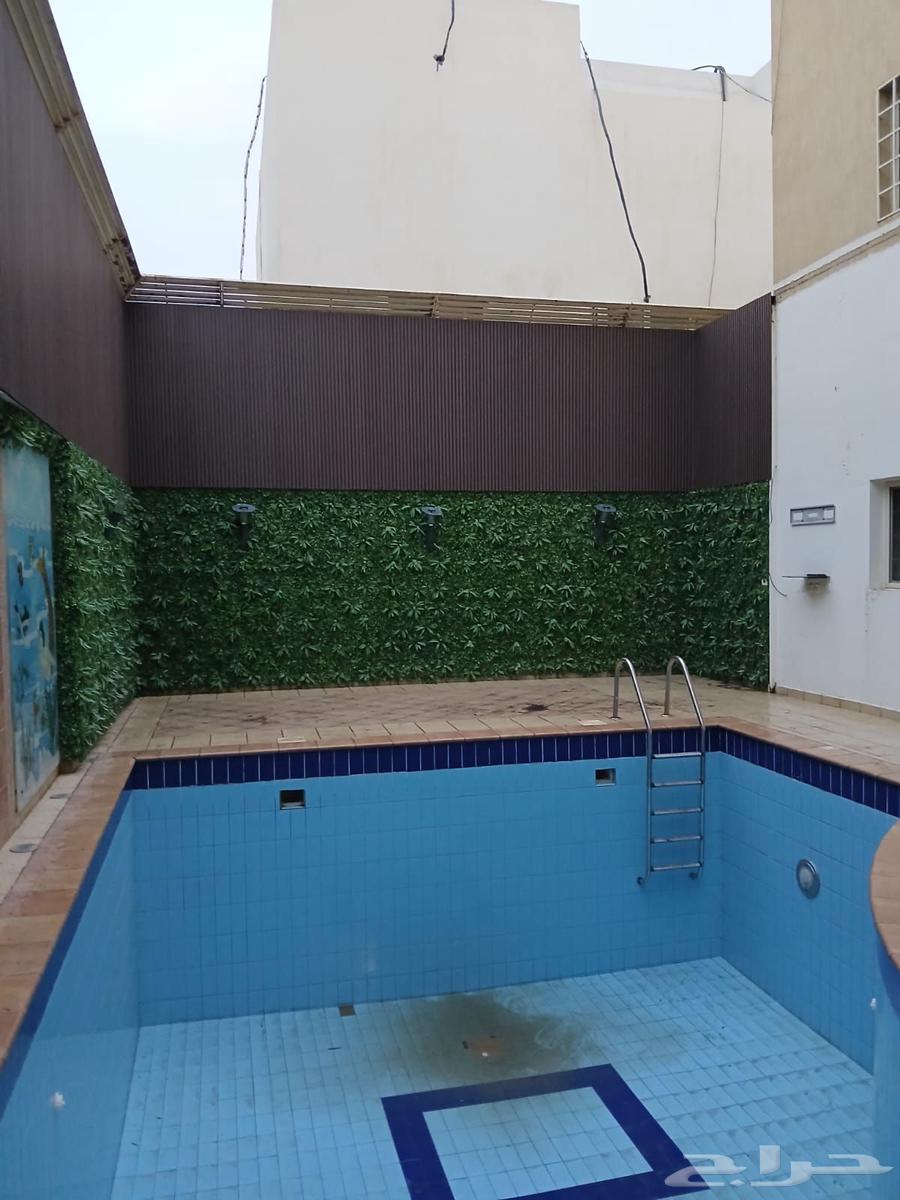 Shade and Screens Blacksmith64174183327105112