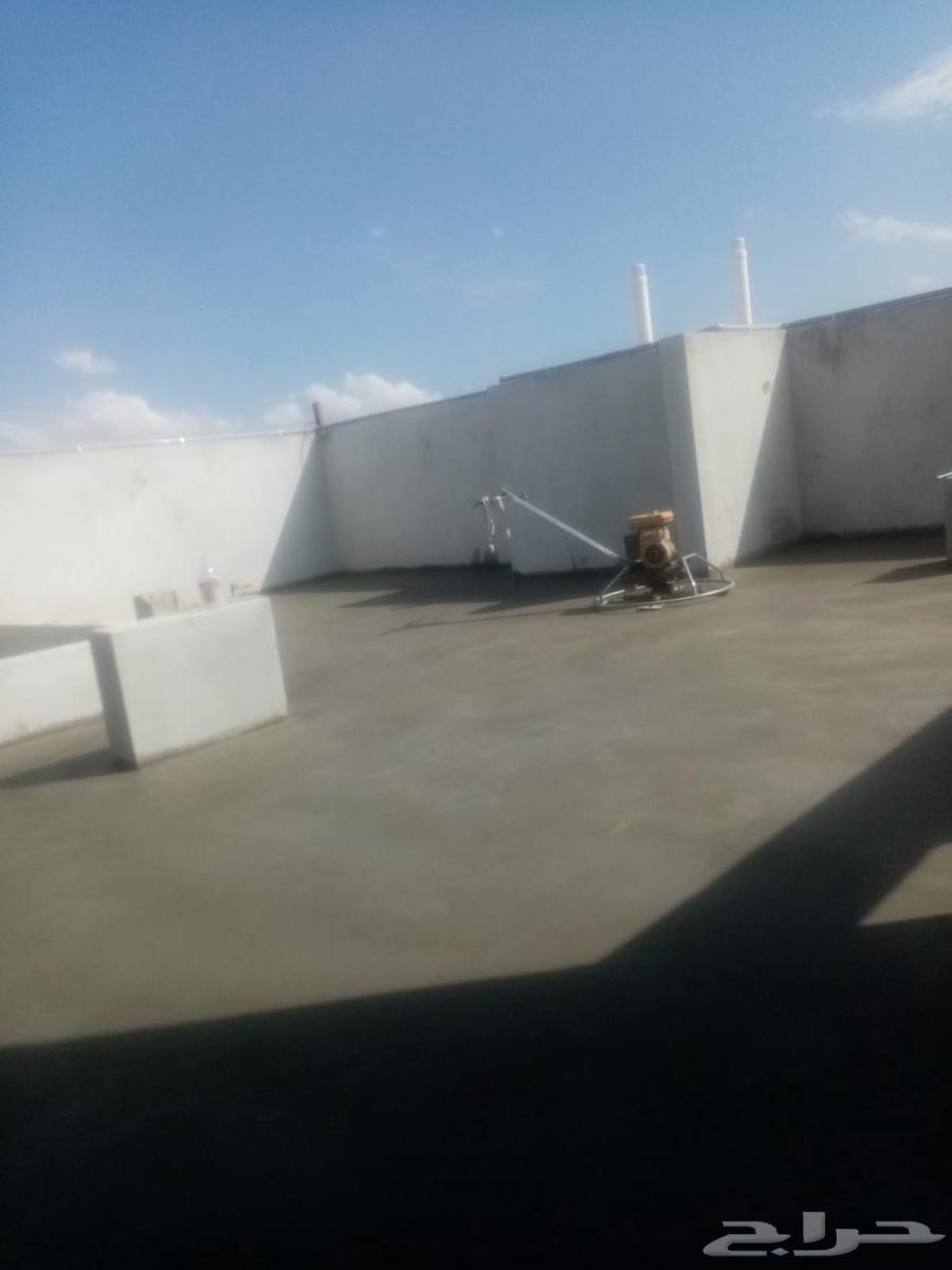 Pouring of the fan base64174613043714113