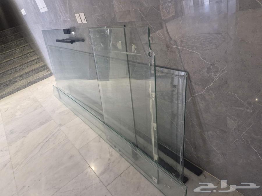 باب زجاج سكريت خارجي64175385785473110