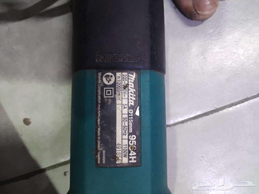 For sale grinder set, all working, some from DeWalt company and some from Makita company64178204954113113