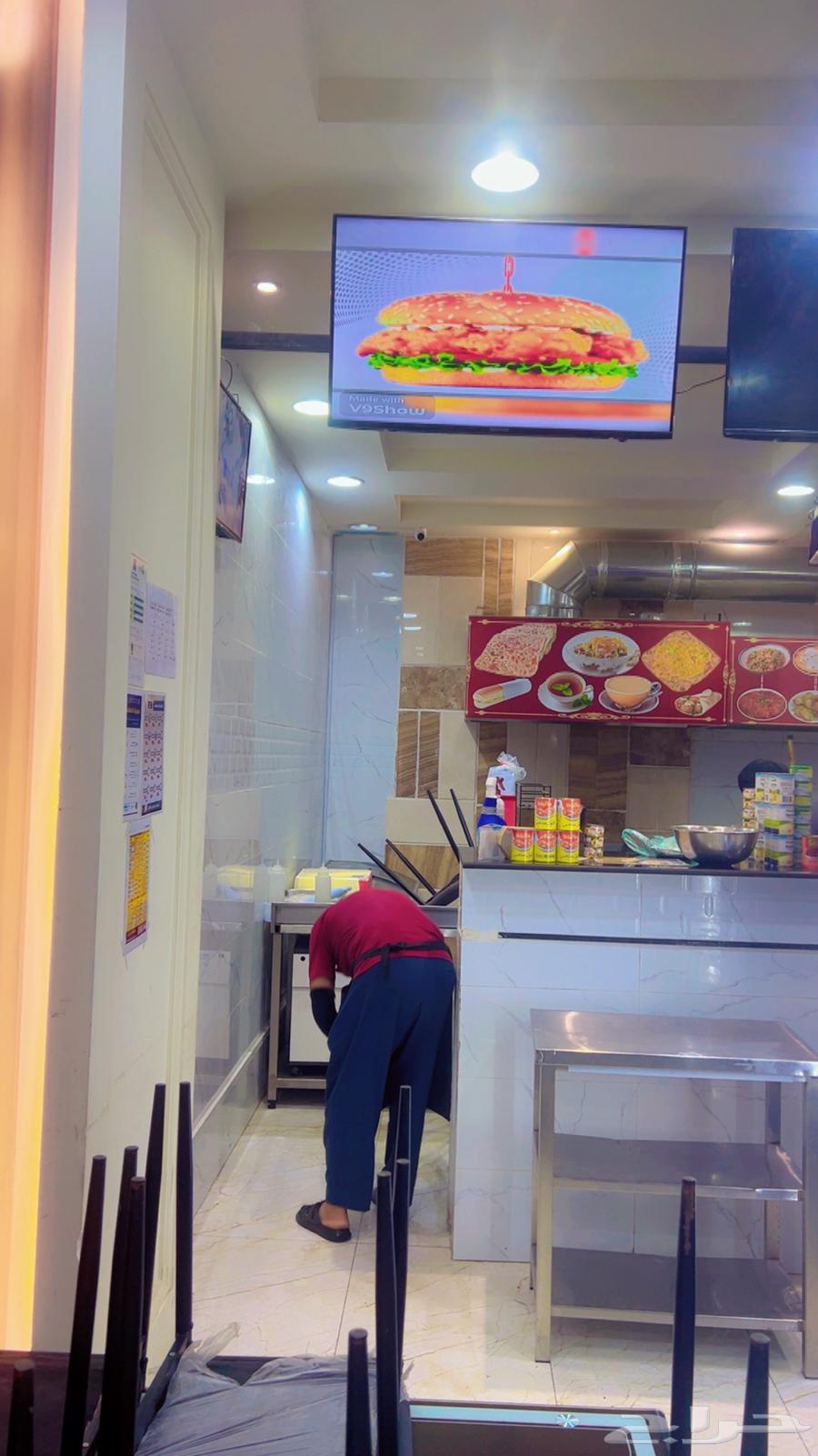 بوفية للبيع بكامل التجهيزات64259710395650110