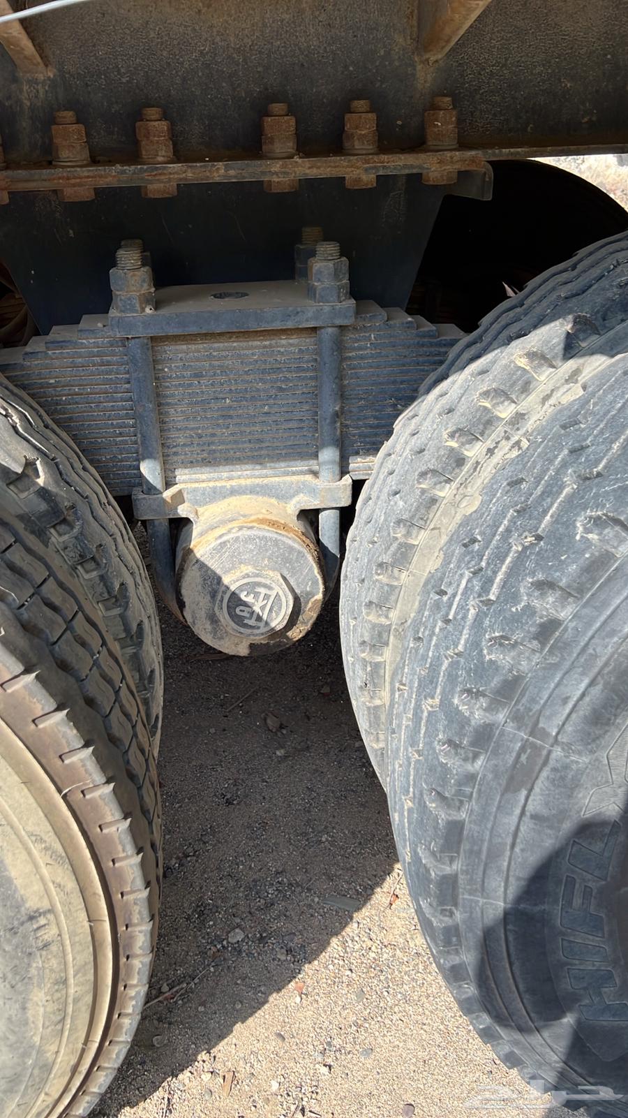 سطحة شاحنة ترله تيدر للبيع الموقع المخواة64260123551746112