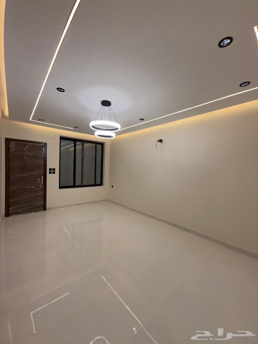 فيلا روف أرضي حي الشفاء64263787682945112