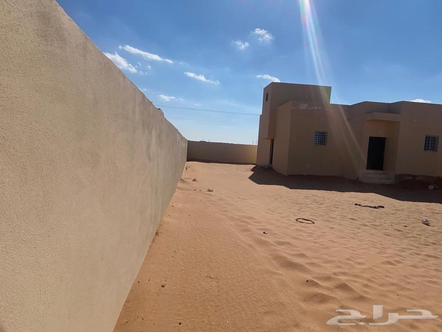 دور ارضي بناء شخصي. حي الجامعه64259710830978112