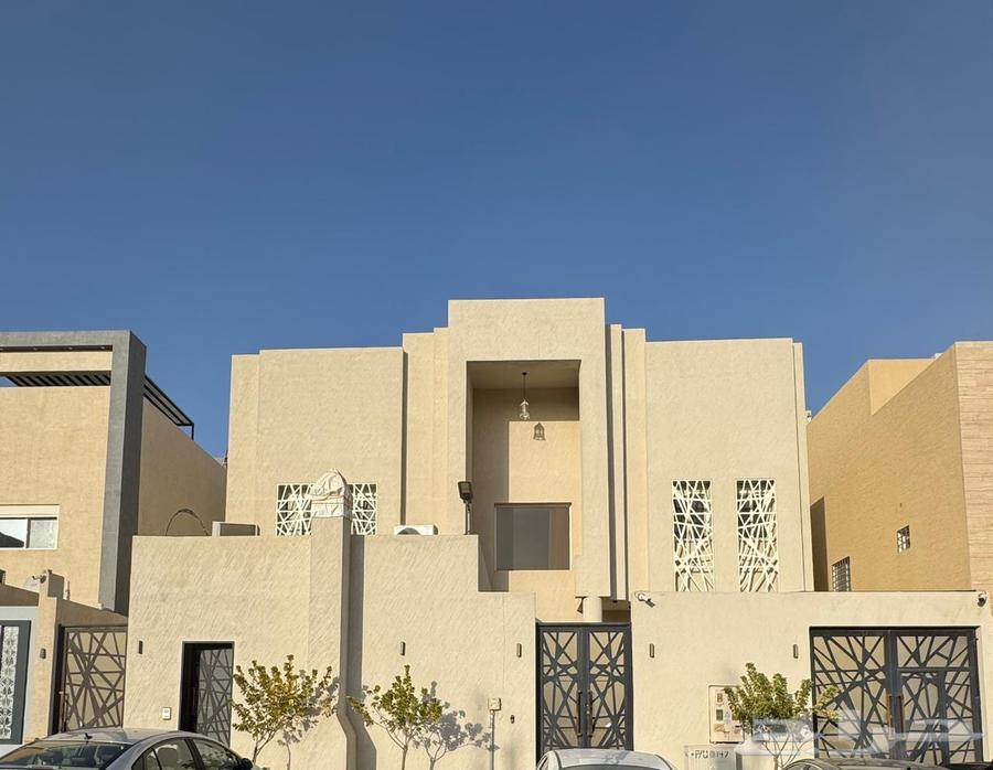 مطلوب فله بالكامل للايجار بالقرب من جامعة الملك عبدالعزيز64263973796099110