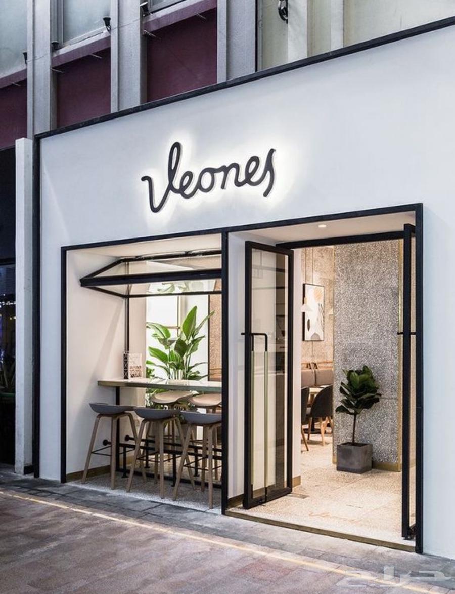 Design and implementation of restaurants, cafes, and commercial projects decorations64263983533441113