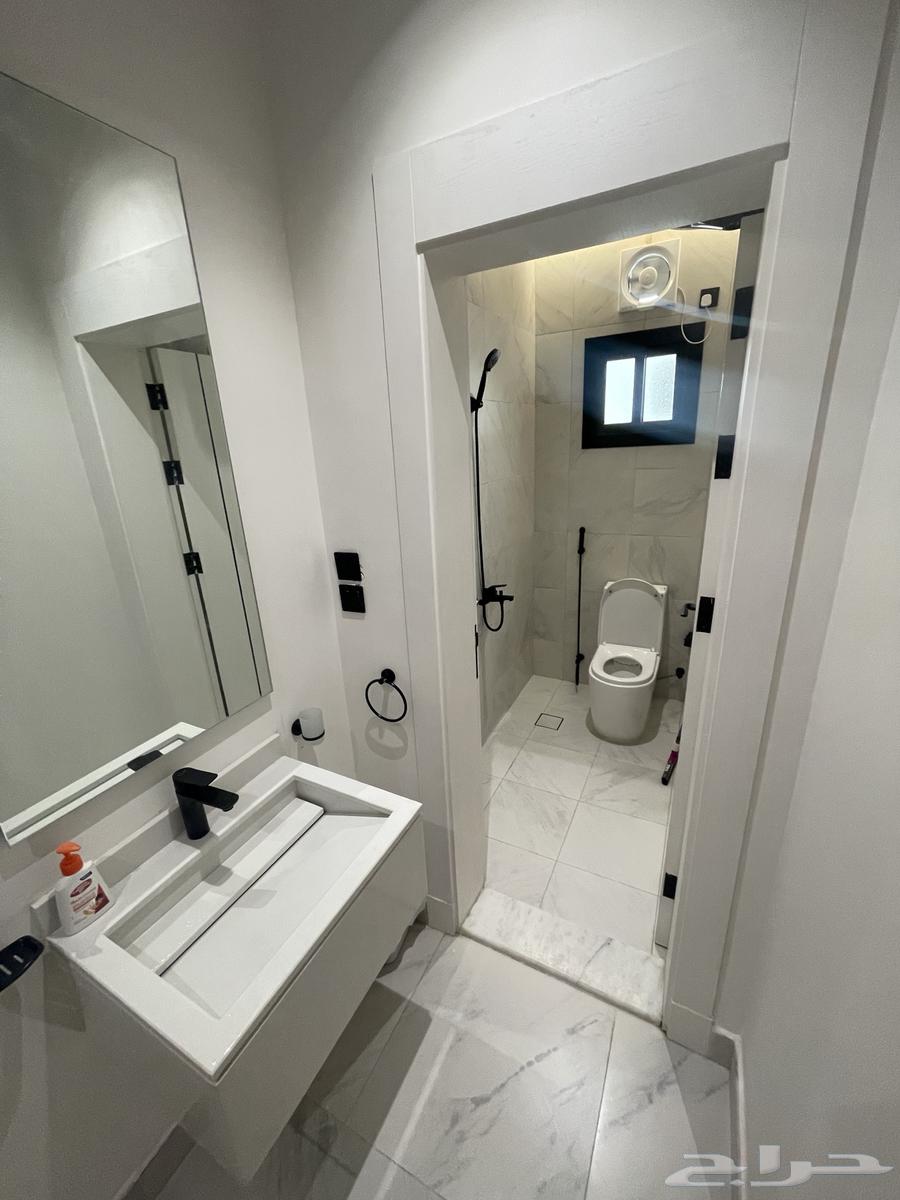 شقه غرفه فندقيه فاخره مع دوره مياه خاص حي المروة64263974093697112