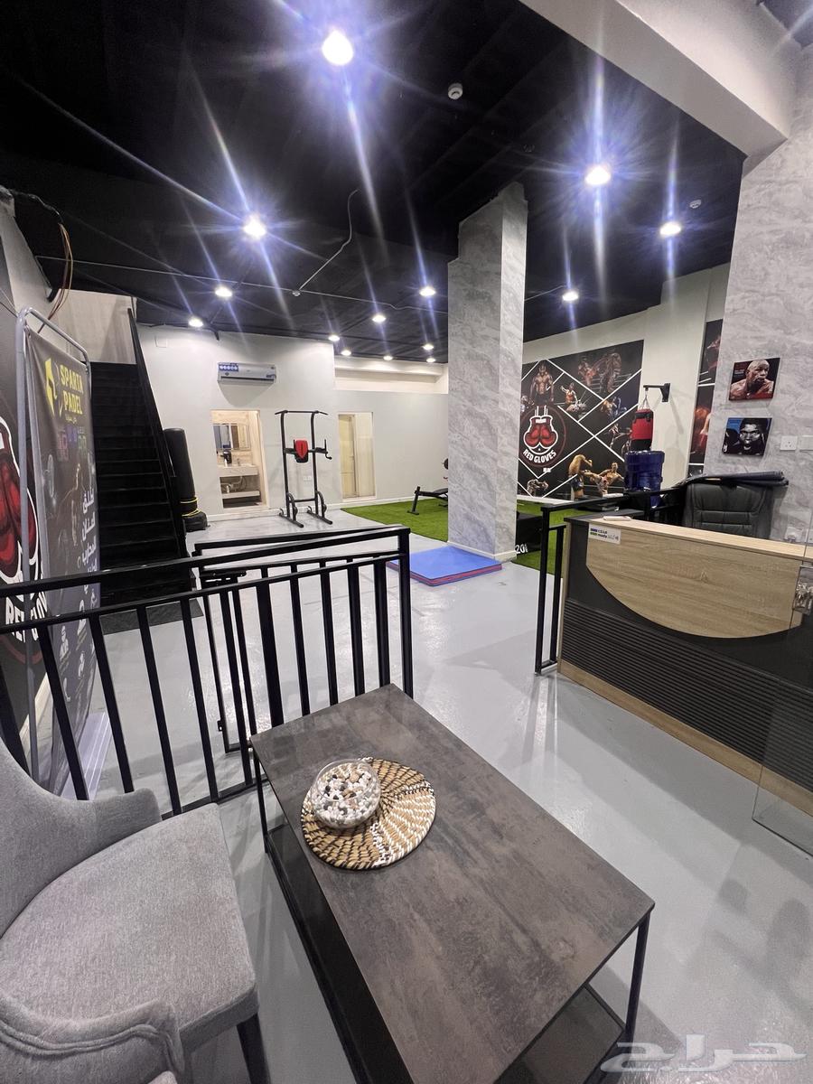 نادي للتقبيل او الايجار64259889063171110