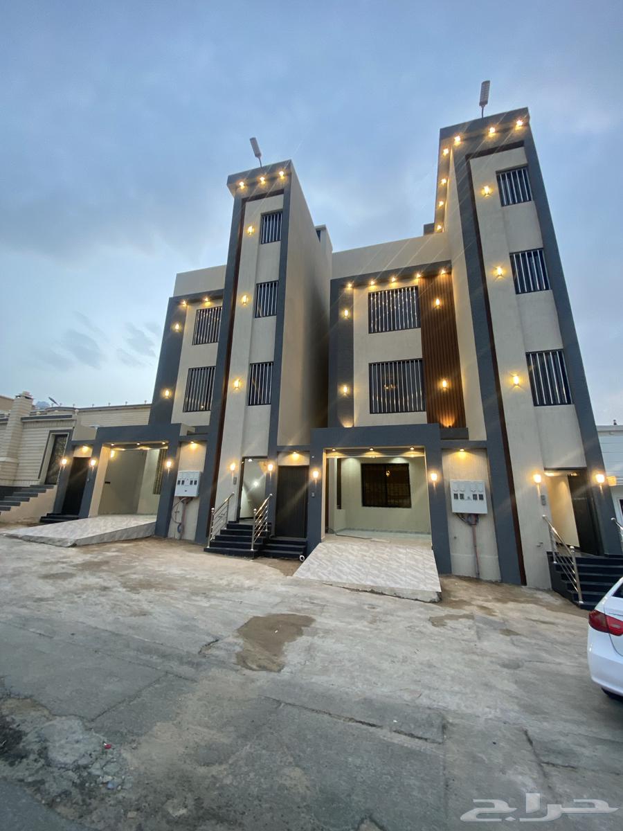 للبيع شقة دور ثاني مع سطح 6غرف ف درة الموسى 500 الف64263974702339112