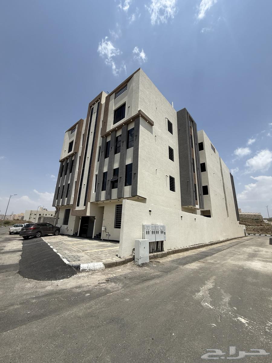 للبيع شقق ارضيه مداخل مستقله حي البديع ابها 510الف64263975045505113