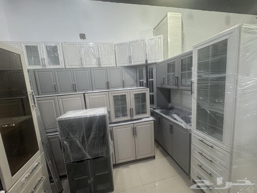Ready kitchens 5 meters and 60 centimeters available, and 3 meters available64260307948033110