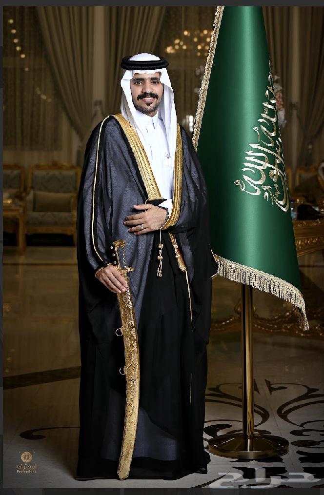 مصور زواجات محترف وسماعات ديجي64259897605633110