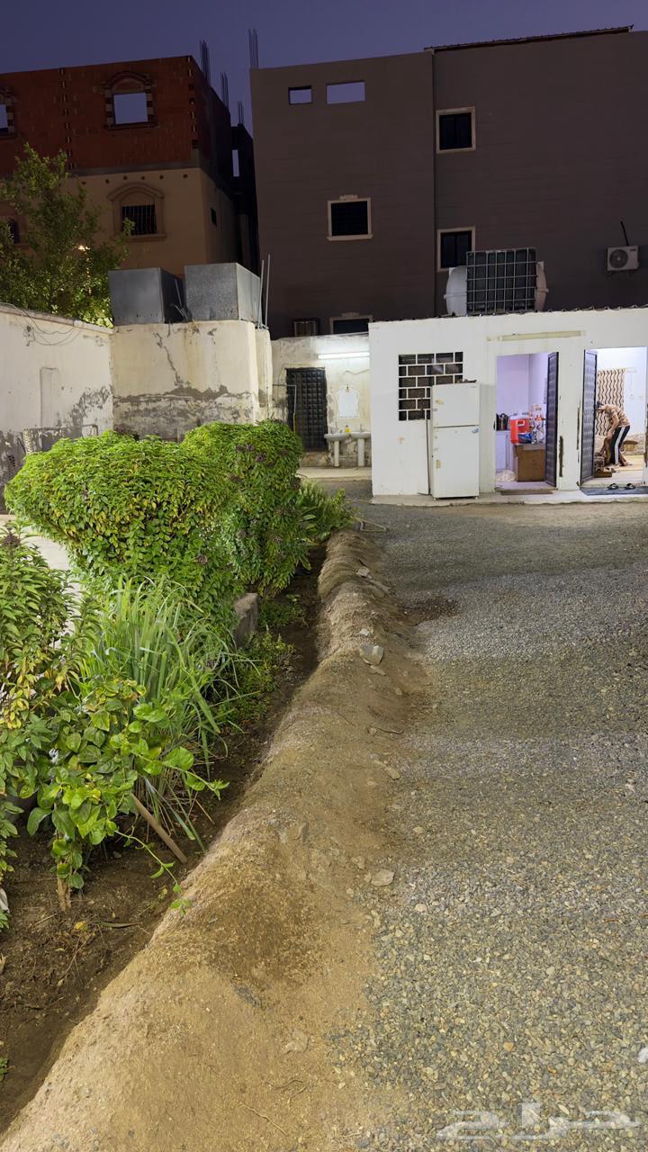 استراحه للبيع مكونه من قسمين64270276586626110