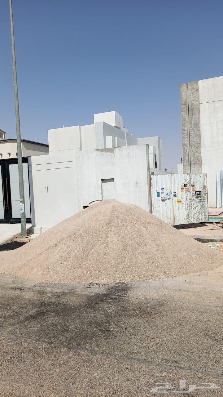 White and red plastering sand, gravel for tiles and flooring64264364034435111