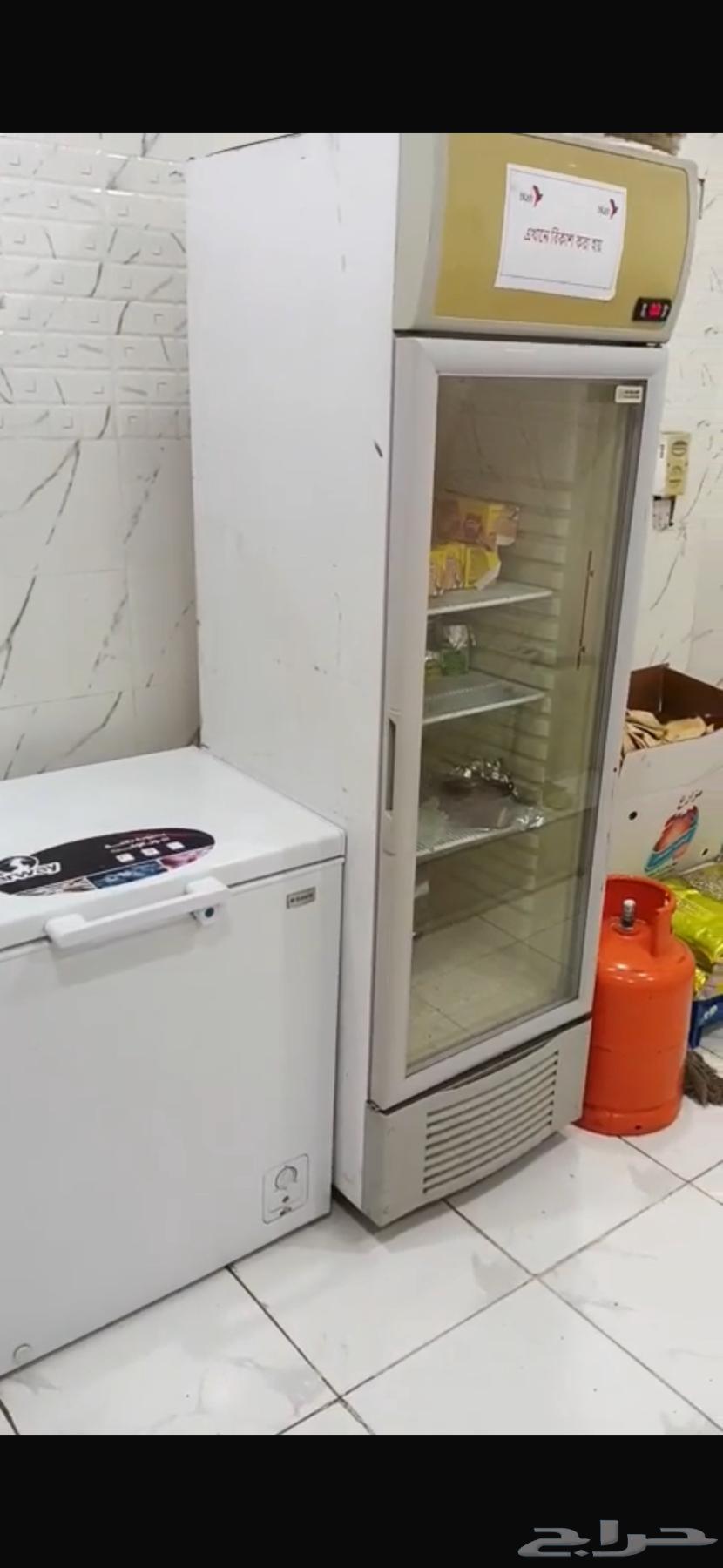 بوفيه للتقبيل64263974785922114