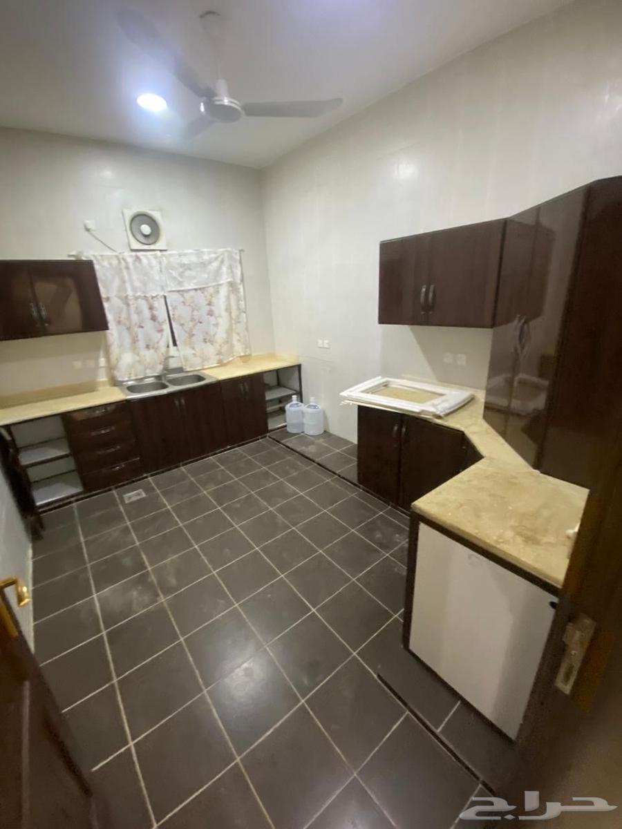 للايجار شقة في تبوك حي المصيف64259889876737112