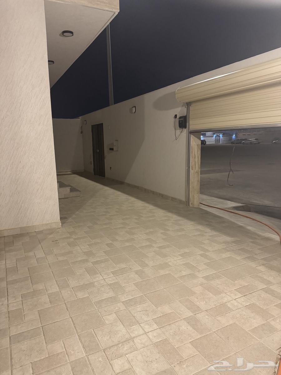 للبيع فيلا جاهزة للسكن قريبة من شارع الامام البخاري64274302575874110