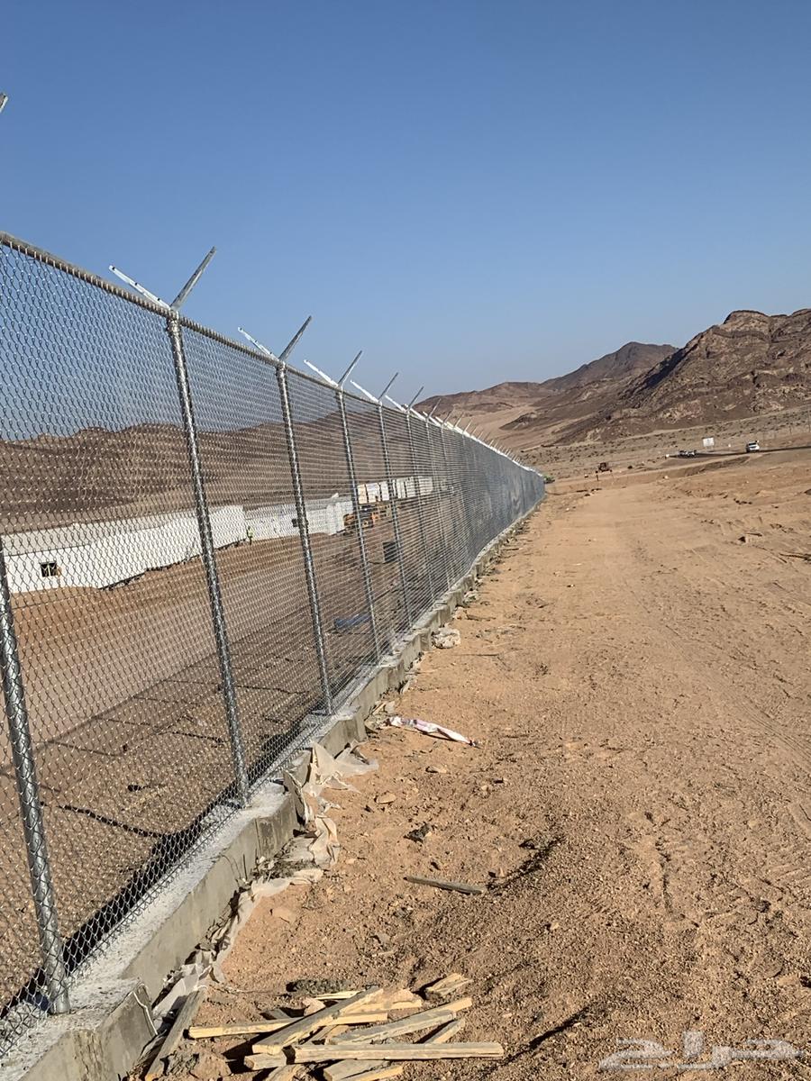 نعمل في توريد وتركيب جميع انواع الشبوك64518212168321111