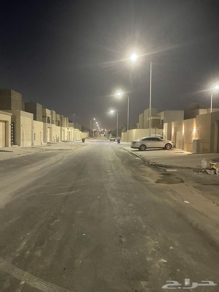 فيلا للإيجار حي الجنادرية المشرقية64270277412226111