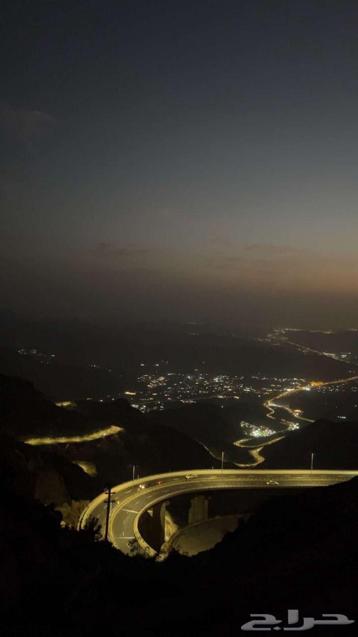 مشوار توصيل جده الطايف64270286096001110