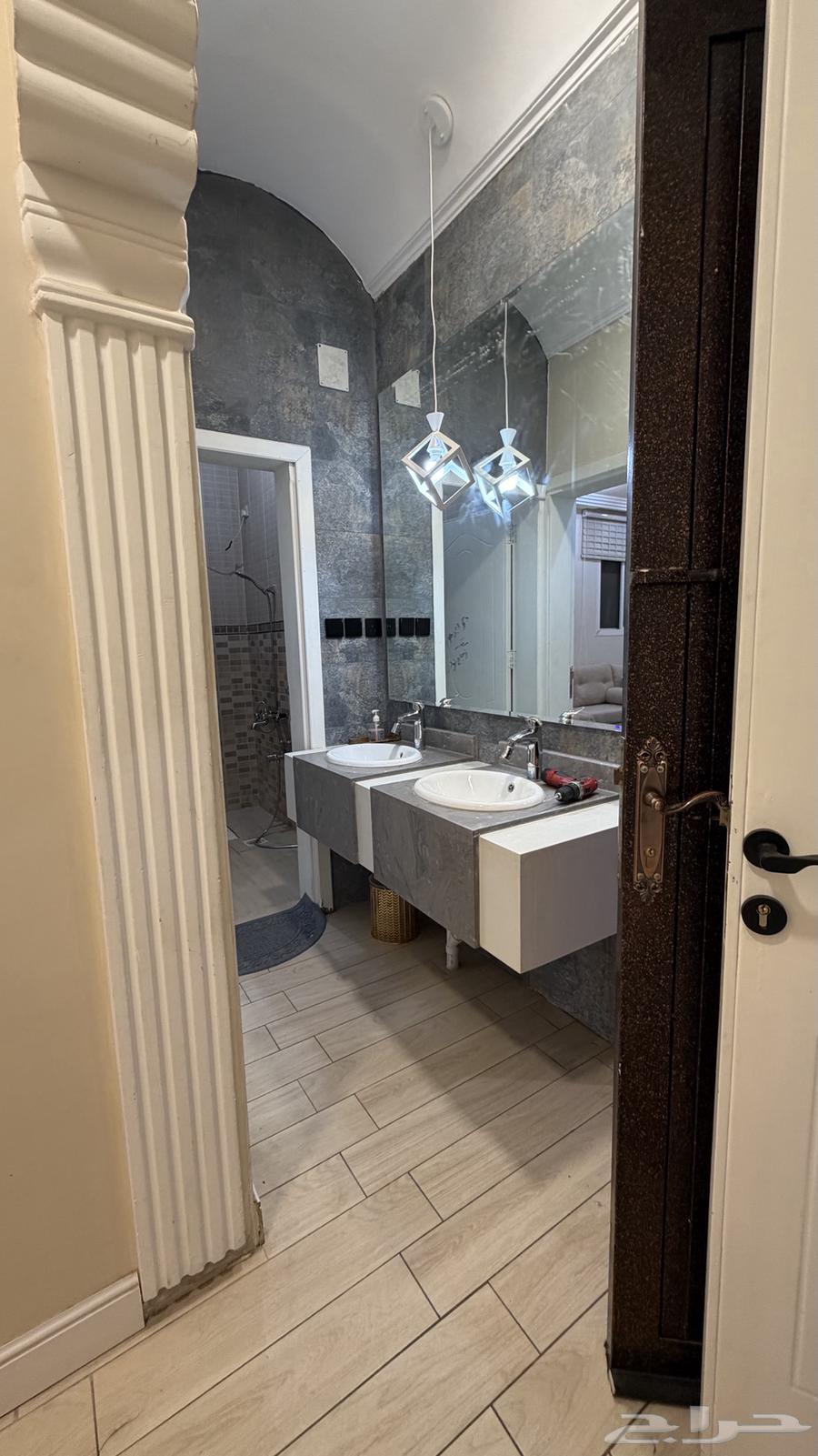 شقة مفروشه اربع غرف وصاله ومطبخ راكب عوائل فقط64437908254850112