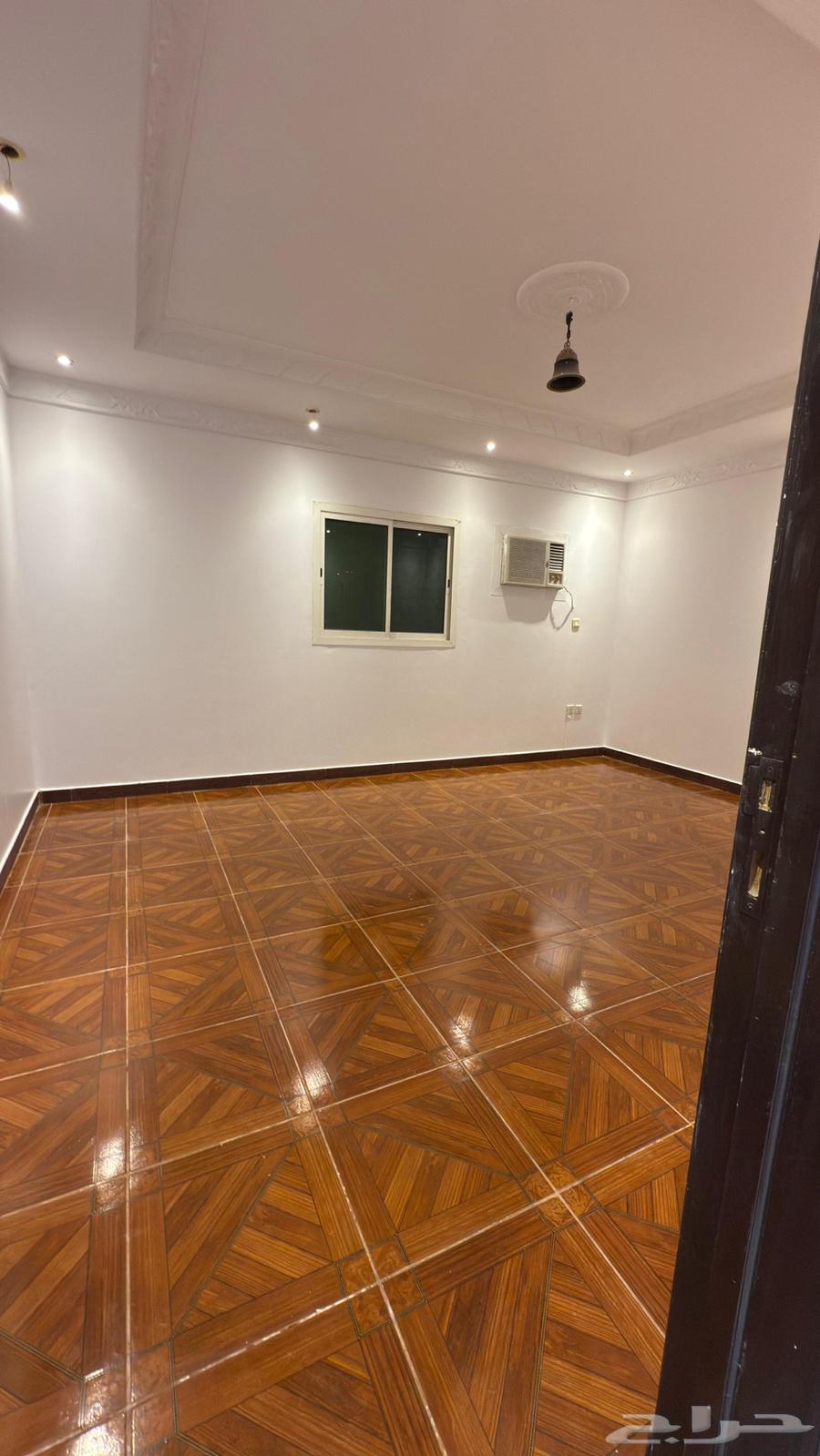 غرفة للإيجار