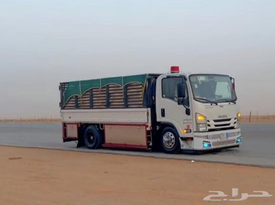 دينا للايجار والمشاوير من نجران الرياض والعكس64581114128003110