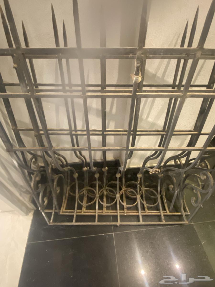 شبابيك نوافذ نحديد عدد 364305204840067110