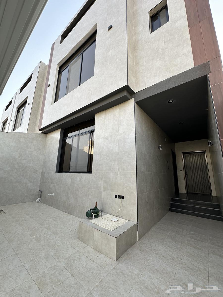 فيلا دورين و ملحق مسطحات بناء 385 بسعر شقة64327154824962113