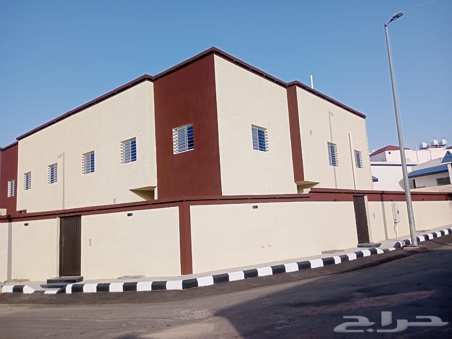 فله دوبلكس دورين و ملحق للبيع من المالك مباشر64338497987969110