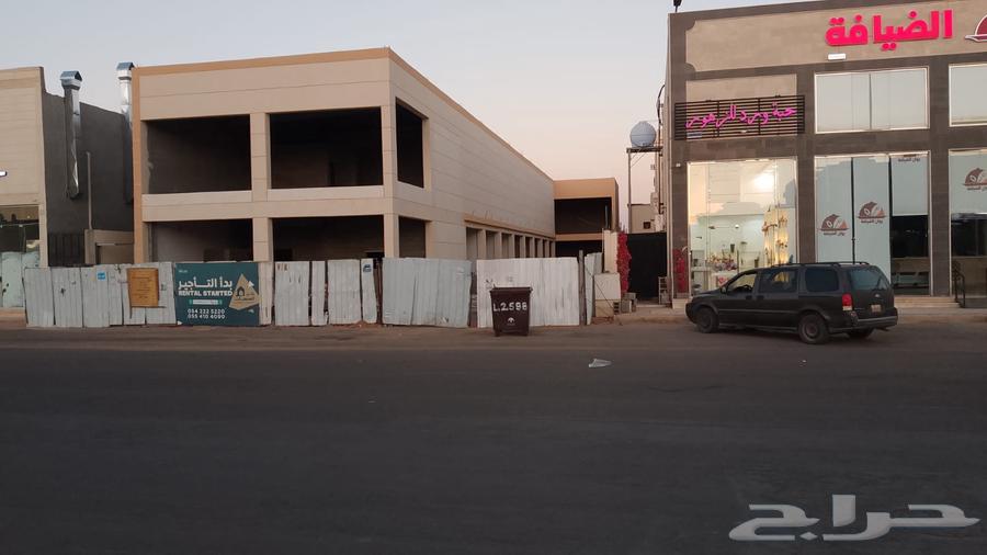 مجمع للإيجار