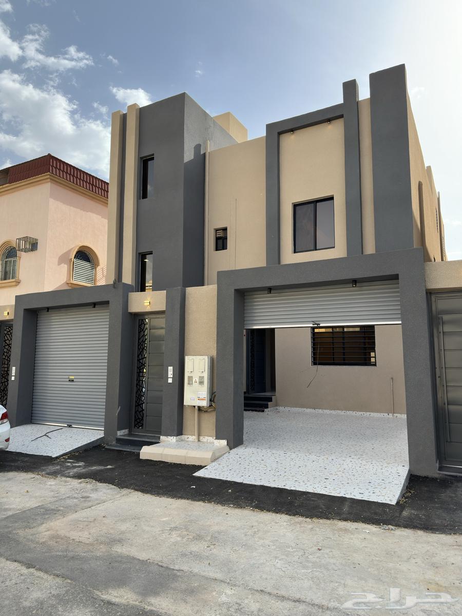 للبيع روفات باسعار تبدا من 650 الي 780 الف بالخميس64345657278466112