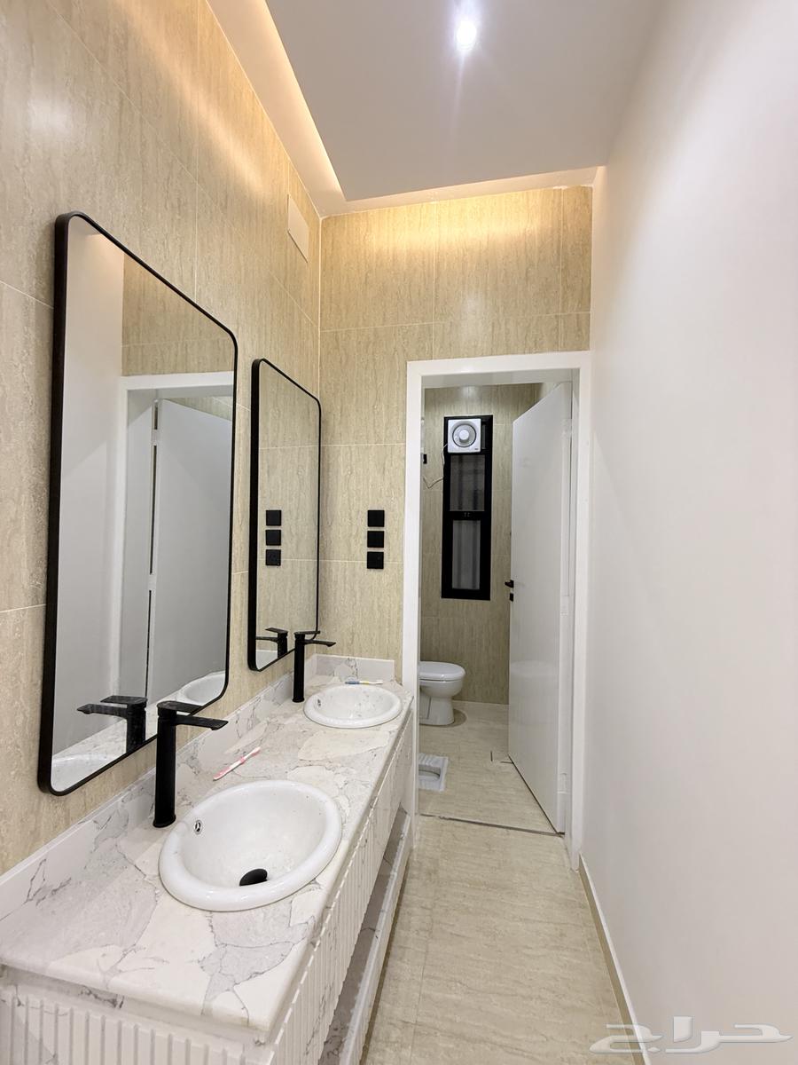 للبيع دور ارضي بمدخل سياره6غرف بأحد رفيده بسعر550الف64345726300930114