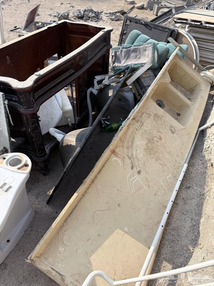 مغسله مطبخ ومغسله حمام وكرسي حمام وسقف مجلس ومرايات64345693042178110