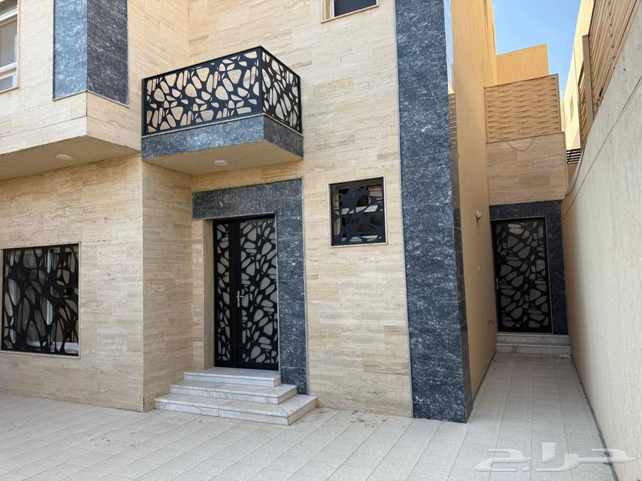 للبيع دبلوكس بالنقره خلف العثيم مول64345673854849110