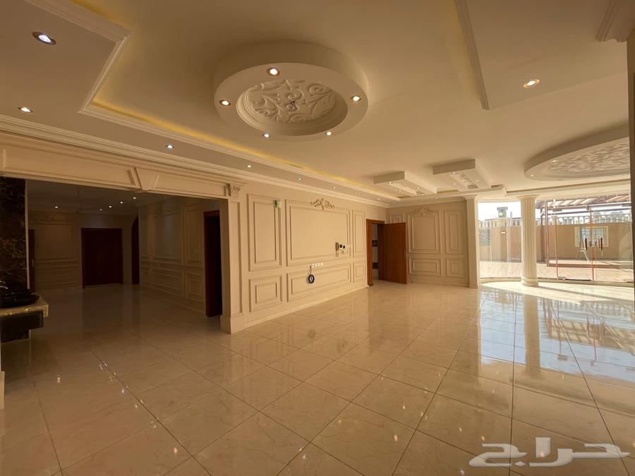 فيلا روف دور كامل للايجار حي الصالحية64345657401217113