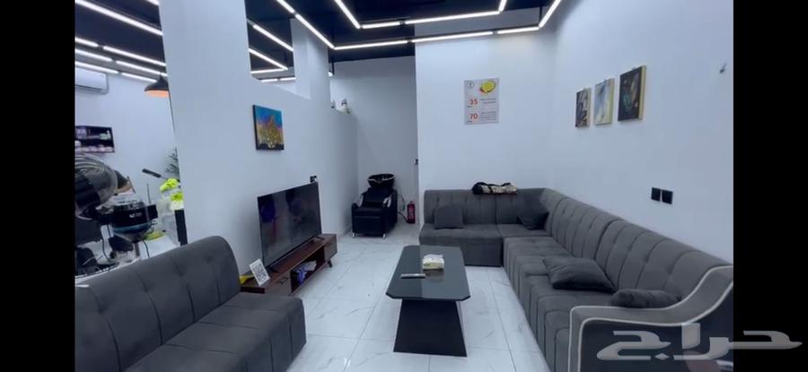 صالون حلاقة فتحتين جديد للتقبيل على السوم64345761103490113