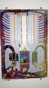 كهربائي مباني64338804923650112