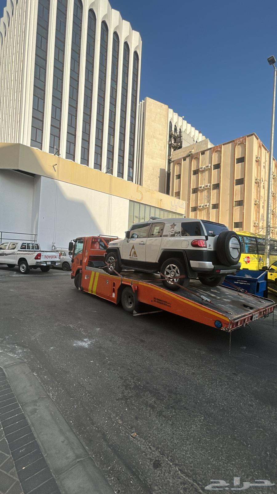 سطحه حائل إلى الرياض الدمام الأحساء64354973887106113