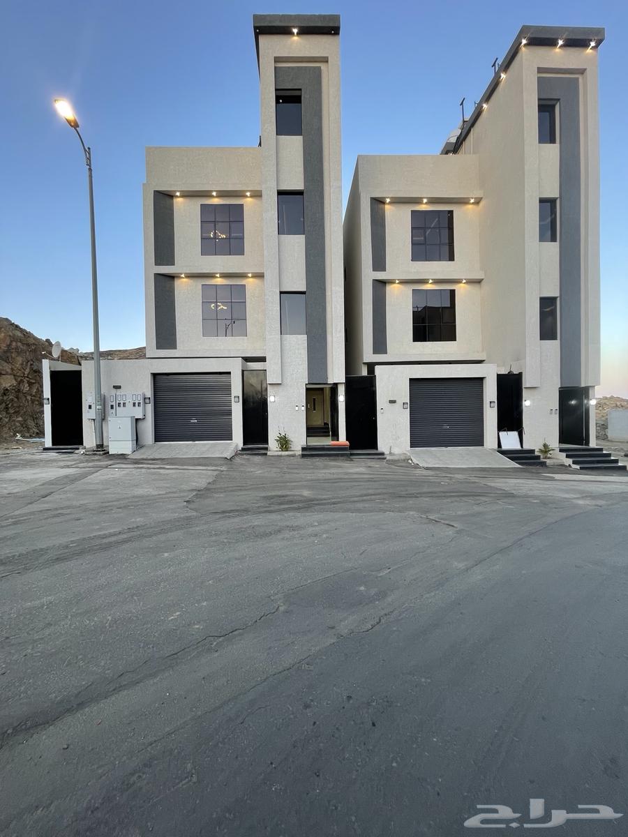 للبيع شقق علويه تمليك بسطح خاص من 520 الف ابها المحاله64349800692737111